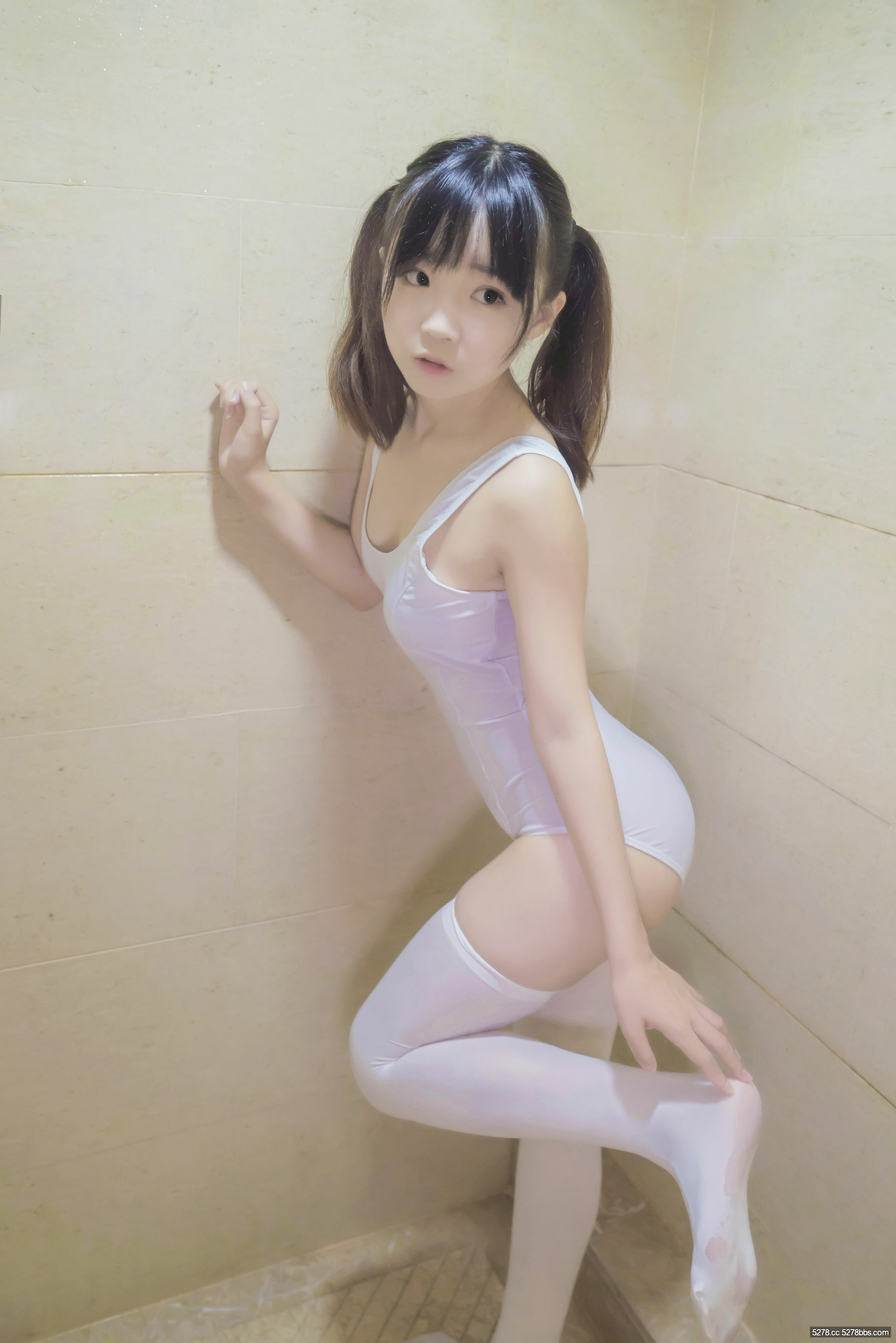 御子Yumiko09.jpg