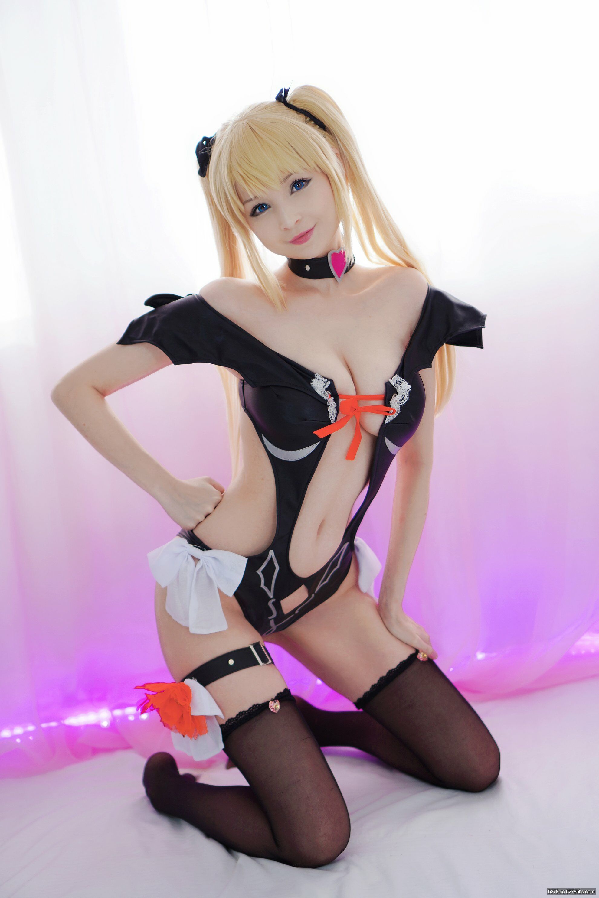 Marie_Rose_little_devil_cosplay_by_Hidori_Rose_19.jpg