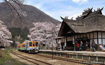 福島秋遊鐵道之旅！湯野上温泉駅