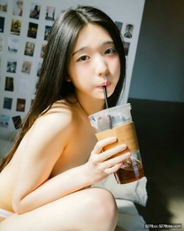 韓國大乳妹的誘惑