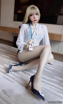 美腿女神 艾莉絲